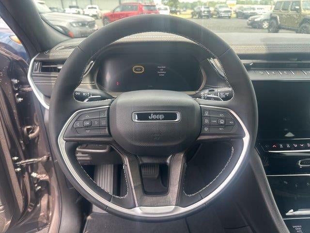 2026 Jeep Grand Cherokee GRAND CHEROKEE L LAREDO ALTITUDE 4X4