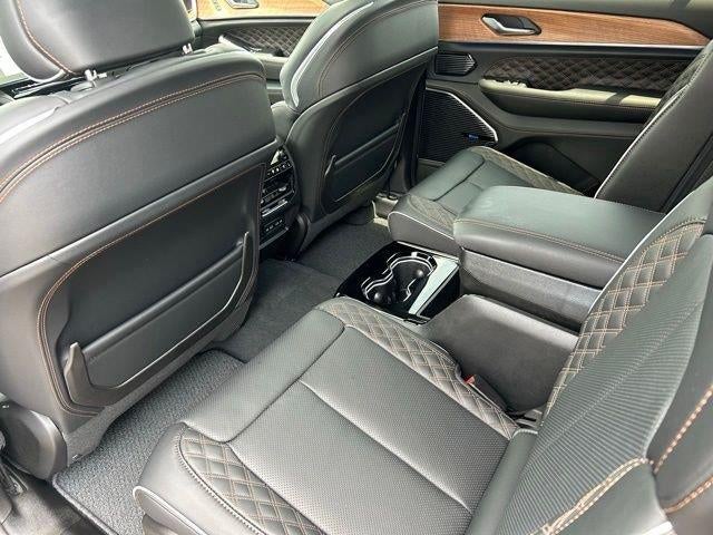 2026 Jeep Grand Cherokee GRAND CHEROKEE L SUMMIT 4X4