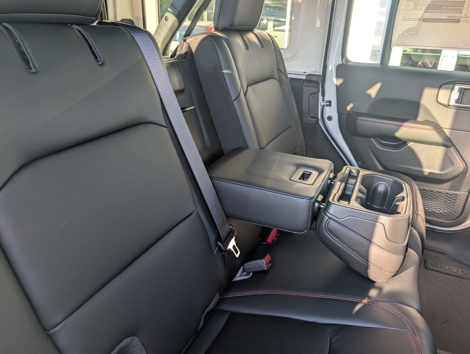 2027 Jeep Wrangler WRANGLER 4-DOOR RUBICON X