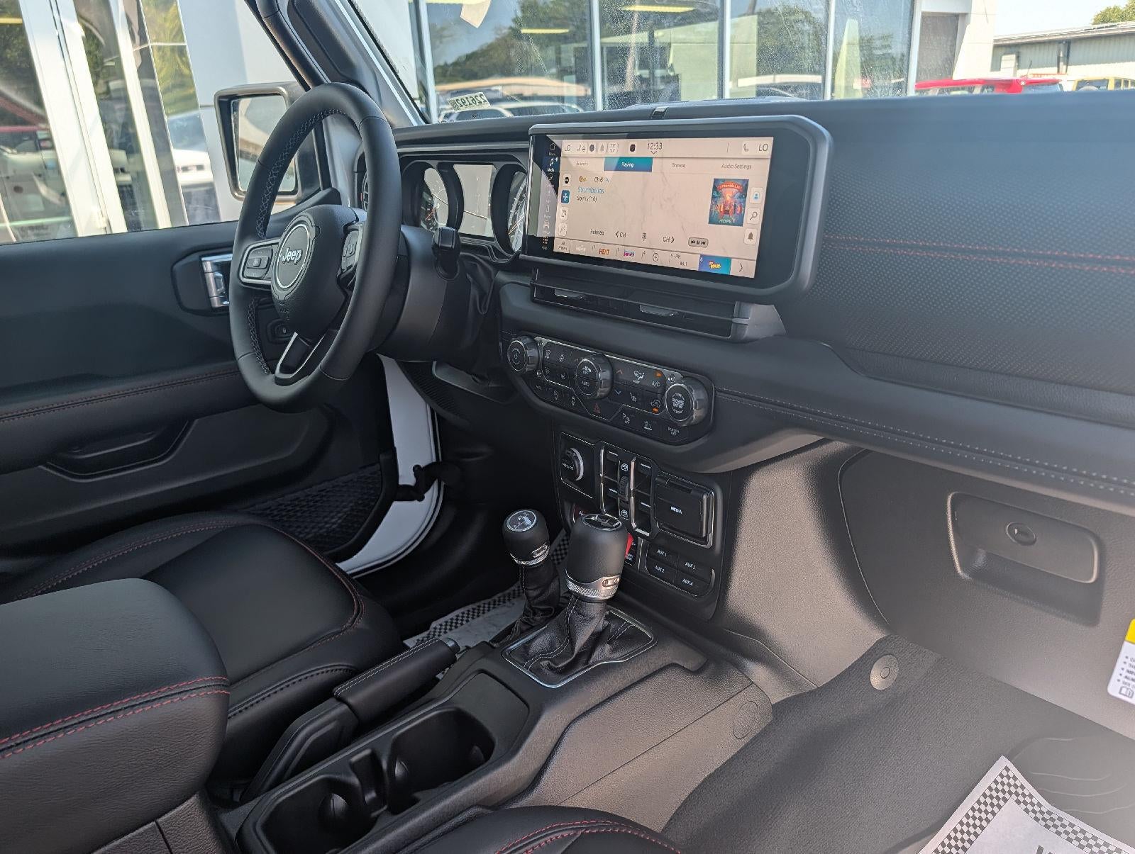 2027 Jeep Wrangler WRANGLER 4-DOOR RUBICON X