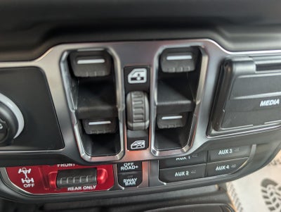 2027 Jeep Wrangler WRANGLER 4-DOOR RUBICON X