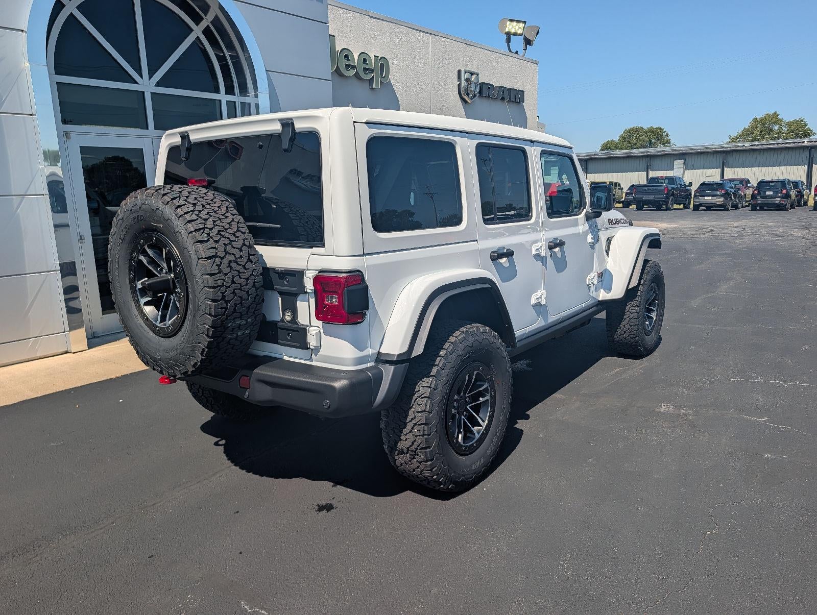 2027 Jeep Wrangler WRANGLER 4-DOOR RUBICON X