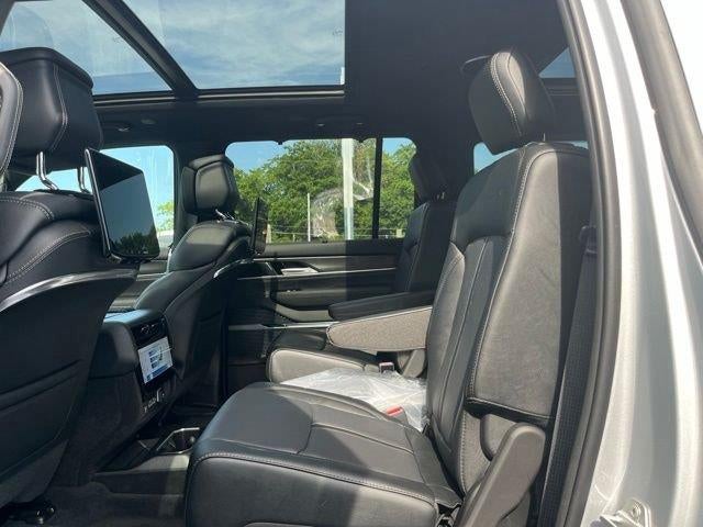 2026 Jeep Grand Wagoneer L GRAND WAGONEER L SUMMIT OBSIDIAN 4X4