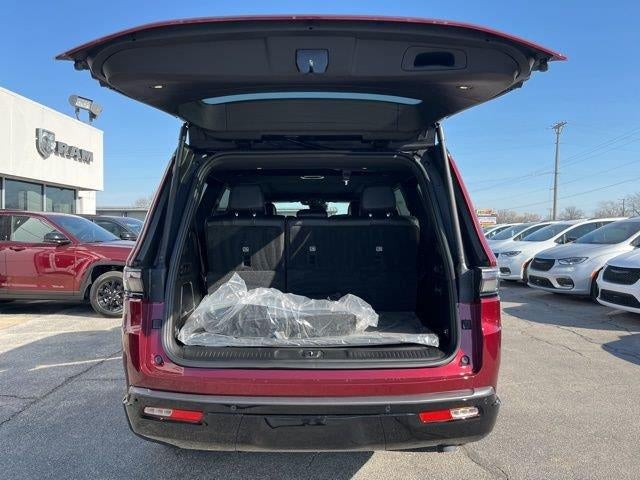2026 Jeep Grand Wagoneer GRAND WAGONEER UPLAND 4X4