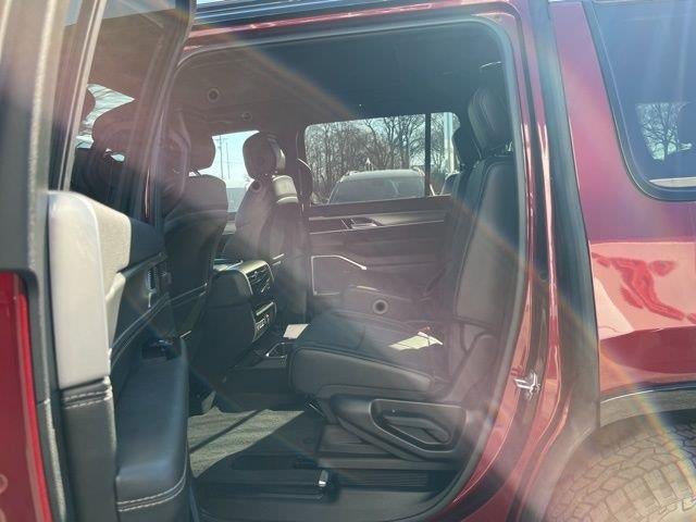 2026 Jeep Grand Wagoneer GRAND WAGONEER UPLAND 4X4