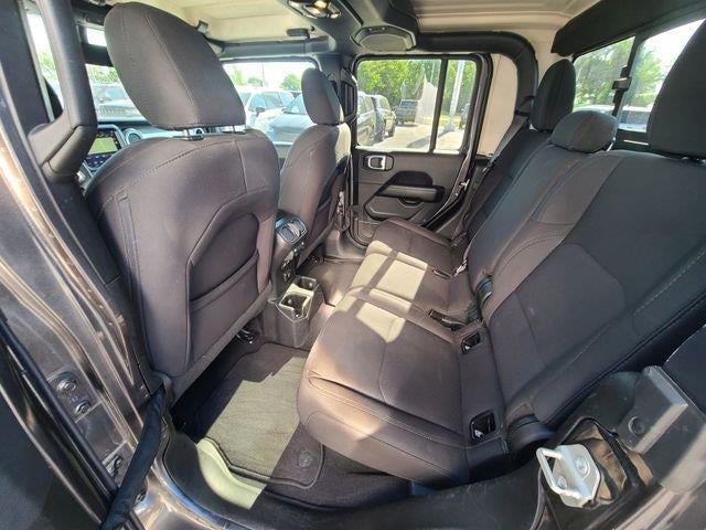 2023 Jeep Gladiator Overland 4x4
