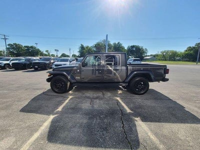 2023 Jeep Gladiator Overland 4x4
