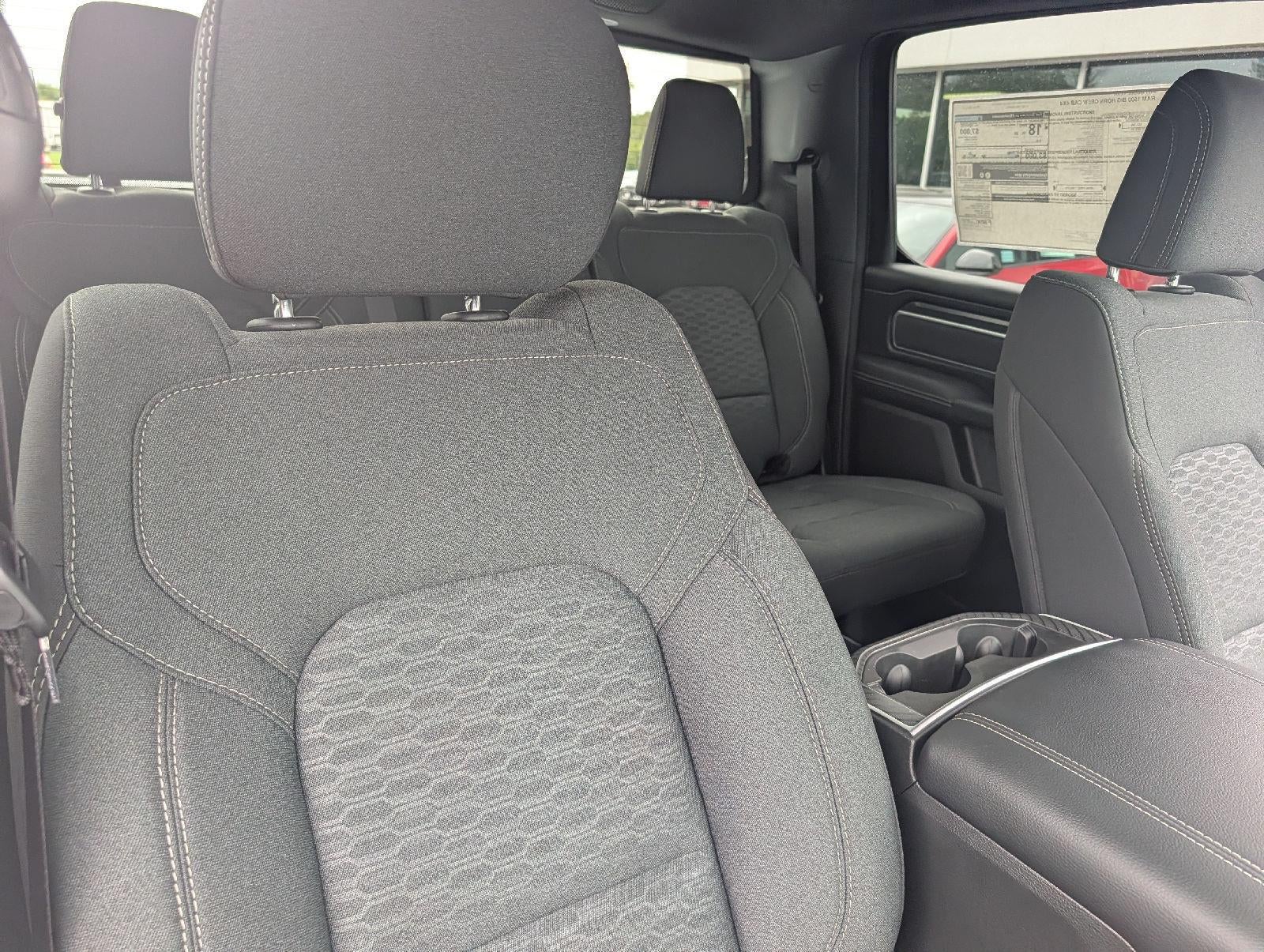 2027 RAM Ram 1500 RAM 1500 BIG HORN CREW CAB 4X4 5'7' BOX