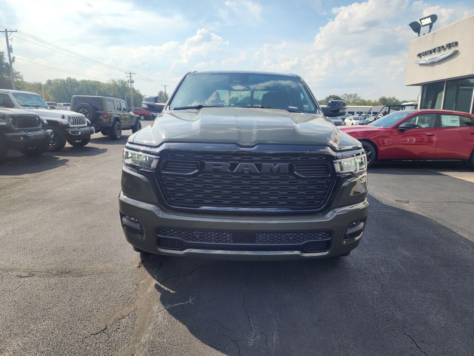 2027 RAM Ram 1500 RAM 1500 BIG HORN CREW CAB 4X4 5'7' BOX