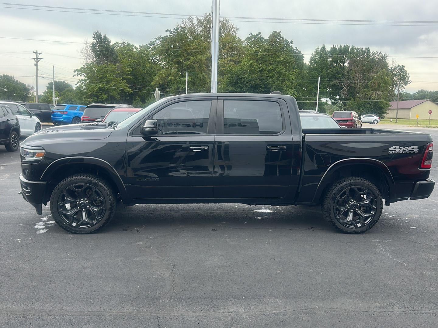 2023 RAM 1500 Limited Crew Cab 4x4 5'7' Box