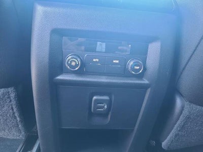 2023 Chevrolet Traverse FWD LT Cloth