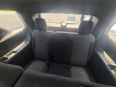 2023 Chevrolet Traverse FWD LT Cloth