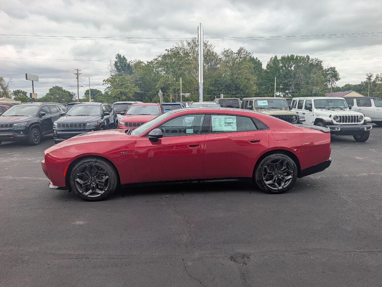2027 Dodge Charger CHARGER R/T PLUS 4-DOOR AWD