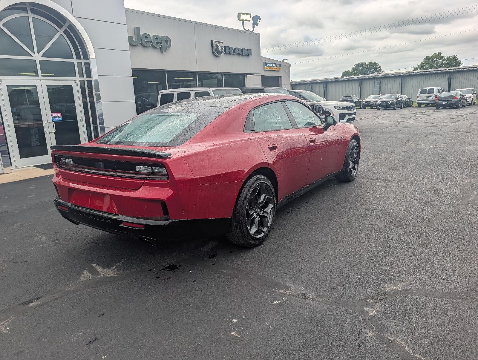2027 Dodge Charger CHARGER R/T PLUS 4-DOOR AWD
