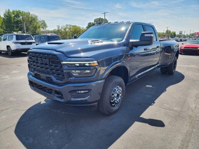 2026 RAM 3500 RAM 3500 LIMITED CREW CAB 4X4 8' BOX
