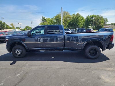 2026 RAM 3500 RAM 3500 LIMITED CREW CAB 4X4 8' BOX