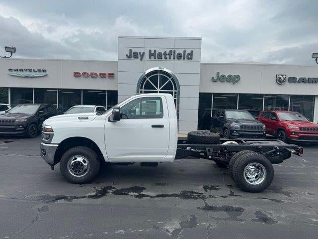 2026 RAM 3500 Chassis RAM 3500 TRADESMAN CHASSIS REGULAR CAB 4X4 60' CA