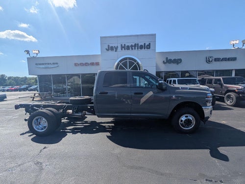 2027 RAM Ram 3500 Chassis Cab RAM 3500 TRADESMAN CREW CAB CHASSIS 4X4 60' CA