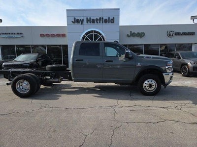 2026 RAM 3500 Chassis RAM 3500 TRADESMAN CREW CAB CHASSIS 4X4 60' CA