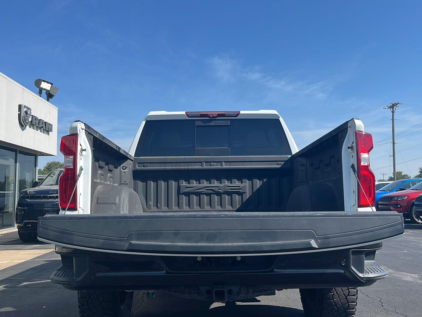 2023 Chevrolet Silverado 1500 4WD Crew Cab Short Bed ZR2