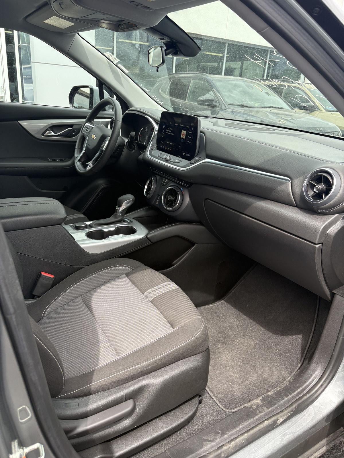 2025 Chevrolet Blazer FWD 2LT