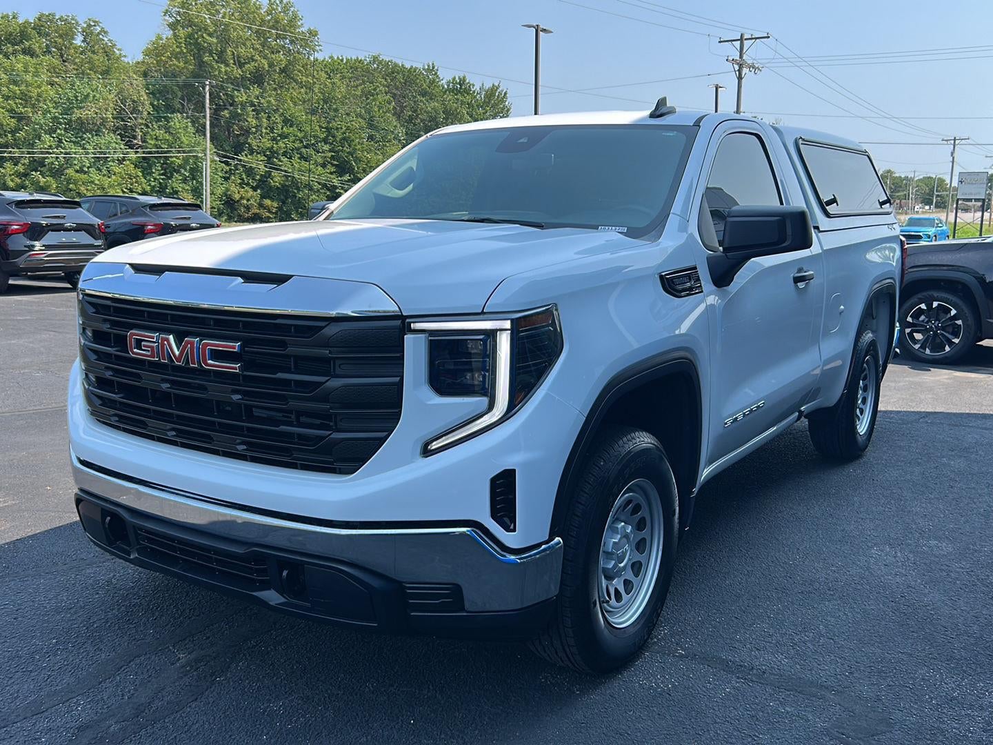 2024 GMC Sierra 1500 4WD Regular Cab Standard Box Pro