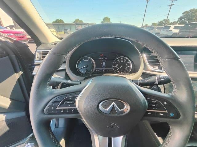 2023 INFINITI QX50 LUXE AWD