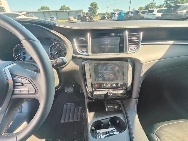 2023 INFINITI QX50 LUXE AWD
