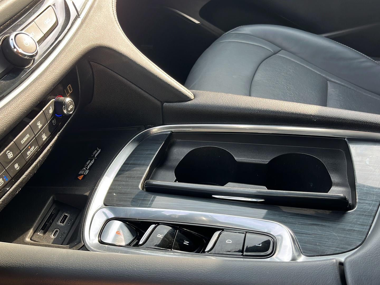 2022 Buick Enclave FWD Premium
