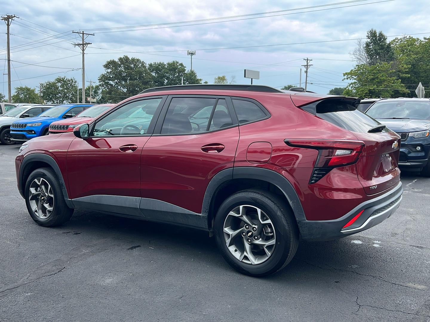 2025 Chevrolet Trax FWD LT